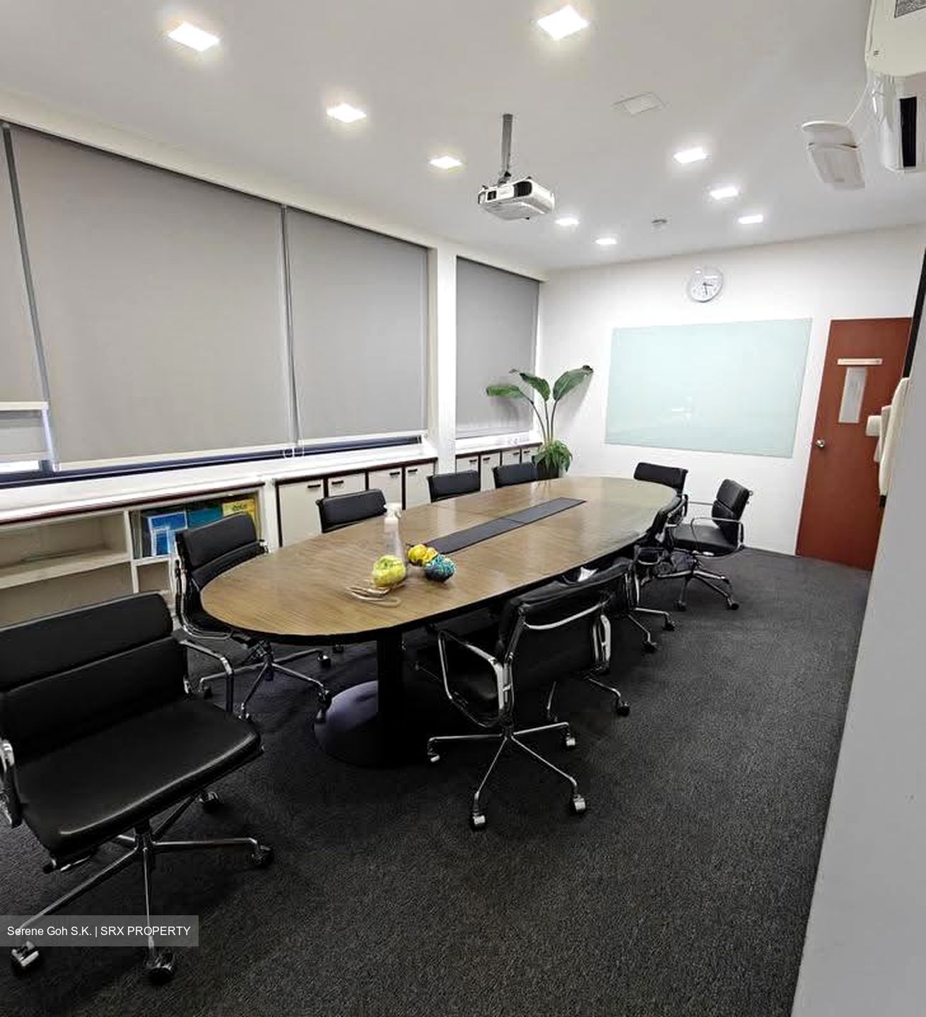 Lorong K Telok Kurau (D15), Office #623039401